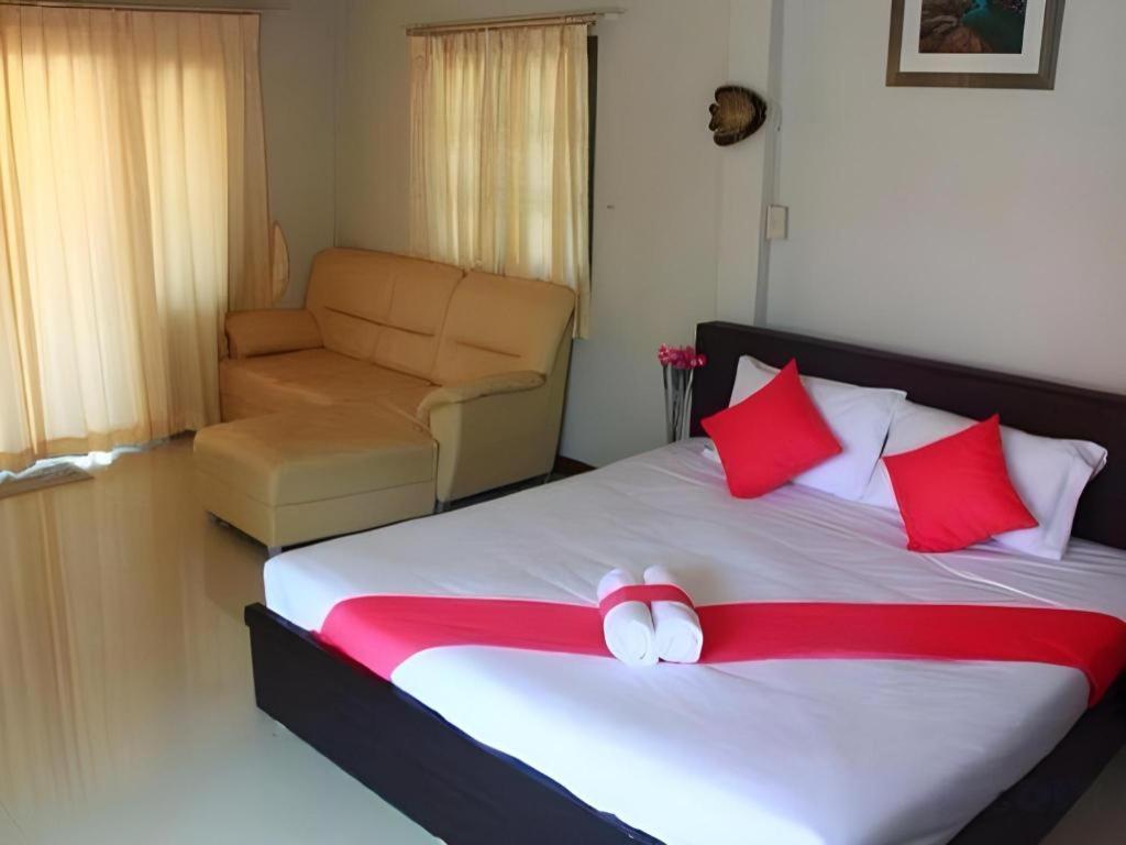 Plaifah Resort Ubon Song Khon Exterior foto
